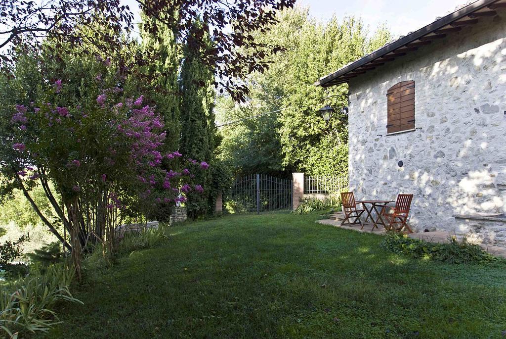 Casale Del Monsignore 스폴레토 외부 사진
