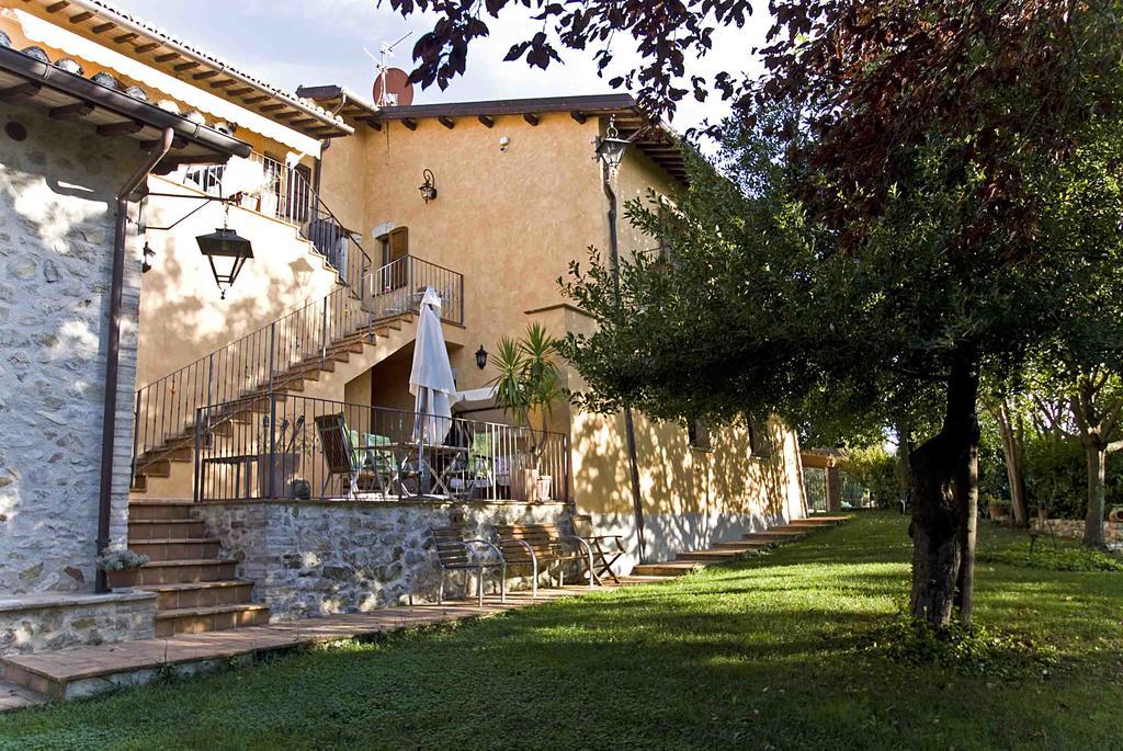 Casale Del Monsignore 스폴레토 외부 사진