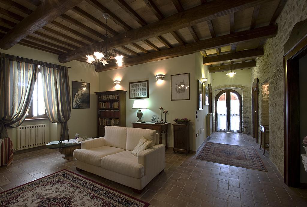 Casale Del Monsignore 스폴레토 외부 사진